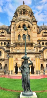 laxmi vilas palace